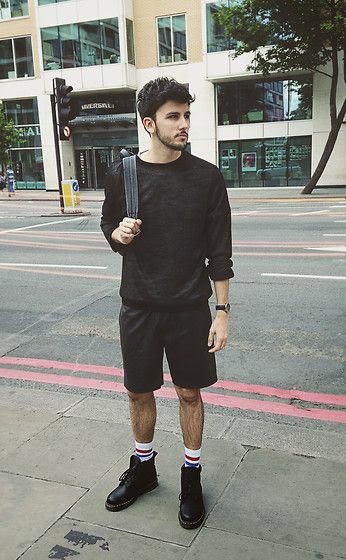 Bota e short deals masculino